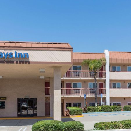 Days Inn By Wyndham Ontario Airport Екстер'єр фото